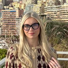 Amelia-Zimny Amelia Zimny | Arka Nieruchomości Szczecin